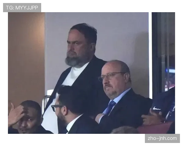 官方宣布贝尼特斯执掌帕纳辛纳科斯帅位签约两年